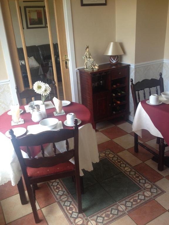 Bed and Breakfast Atlantic House Лісдунварна Номер фото
